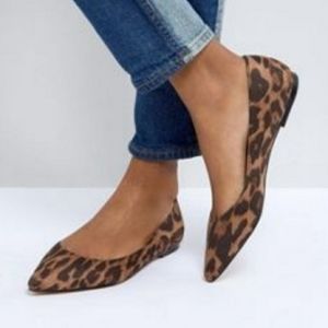 Steve Madden Leopard Flats